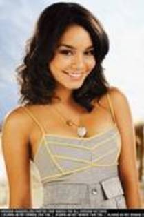 CMMKUXXKAFXTMXIEWZA[1] - vanessa hudgens
