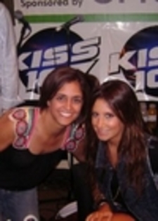 rara - ASHLEY TISDALE POZE RARE