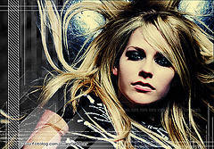 3192217072_9a227f1d90_m - avril lavigne