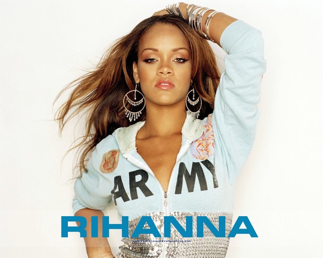 13 - Club Rihanna