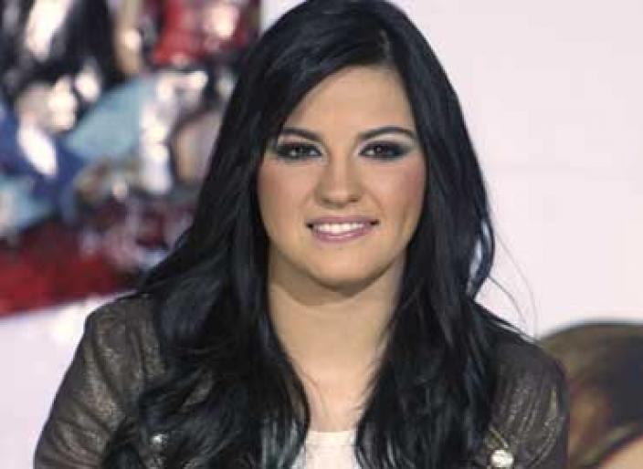 0mayte-perroni-370x270
