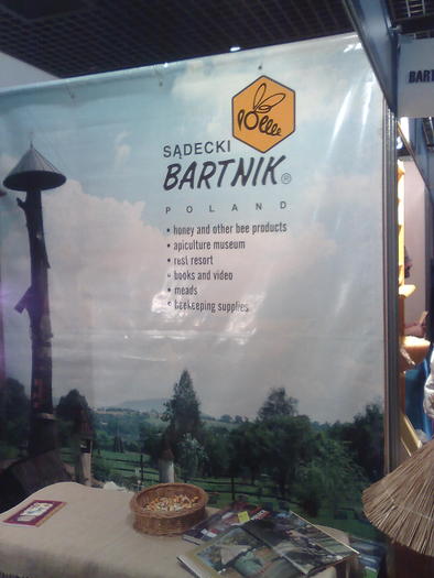 Imagine1108 - ApiMondia