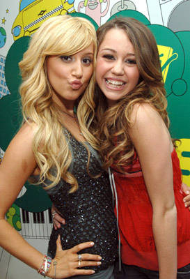 6 - miley cyrus and ashley tisdale