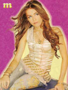 YPQUDLIVITCROUOPRSN - imagini Hannah-Miley