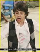 TOSHBEJWPDTZJDKUWFG - miley cyrus - hannah montana
