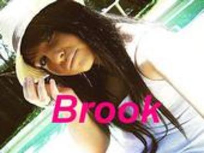 m_e4de21640d454082b573c4d802f2eb74 - brokelle bones