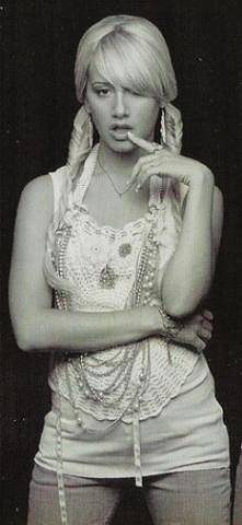 NewName-200-2009.03.01 - Vedete