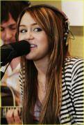 GDLFANRZDSRGIYNTPWH - Miley radio disney