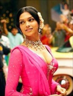 YKRXQUBLDKOXVECXZDA - Deepika Padukone