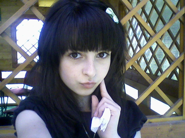 Alinutza-0045; 92KB JPEG 5/9/2009 1:29PM
