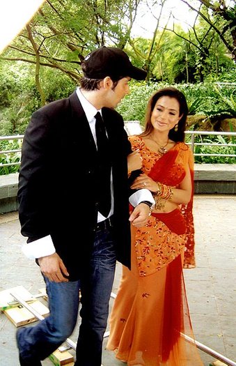 Amisha si Zayed la Conferinta