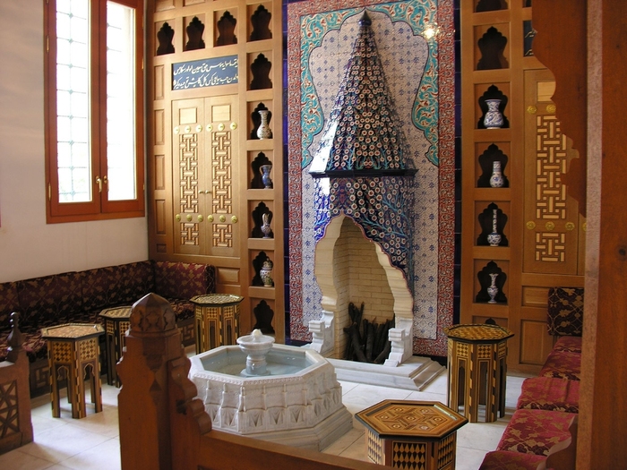 Turkish Mosque in Tokio - Japan (guest room)