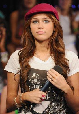 (67) - Miley Cyrus