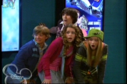 o femeie in viata lui robbie ray 1 - hannah montana episodes