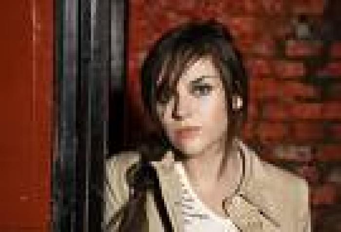 imagesCAO039B0 - Amy Macdonald