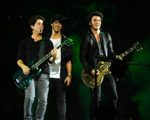 normal_42-22932800 - jonas brothers World Tour in LA