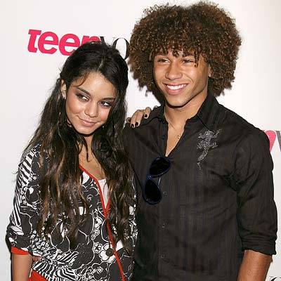 010-corbin-bleu-vanessa-400a051807