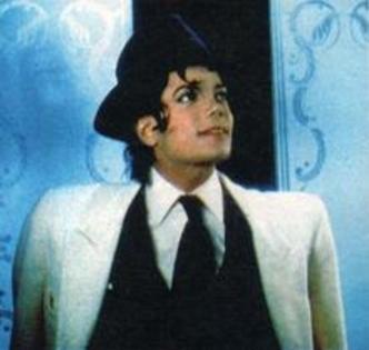 albumf45791n351018_220_220 - mj poze