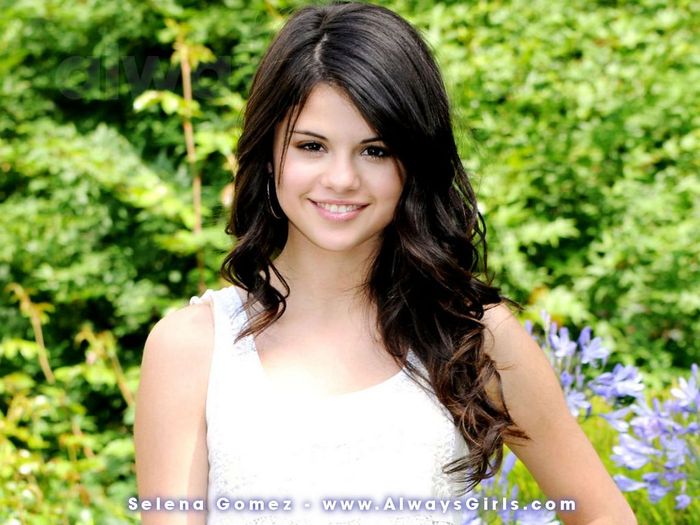 Selena Gomez 2-fan1miley