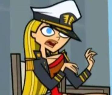 Lindsay-total-drama-island-7294285-289-247[1] - Total Drama Island