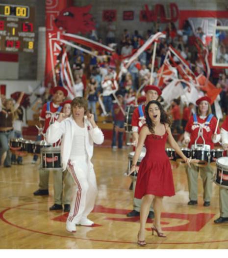 troy_gabriella_high_school_musical_6