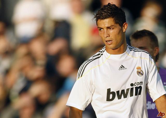 cristiano-ronaldo-2009-7-20-19-42-30