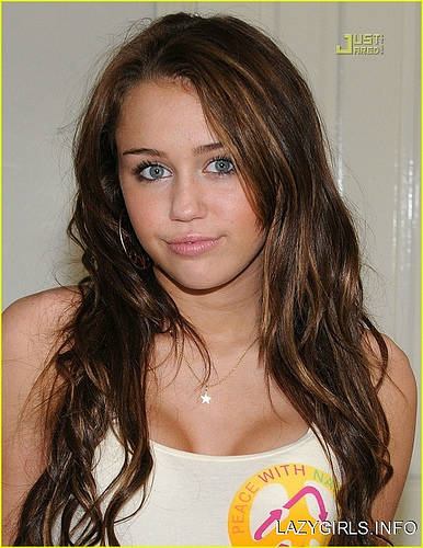 82 - poze miley cyrus