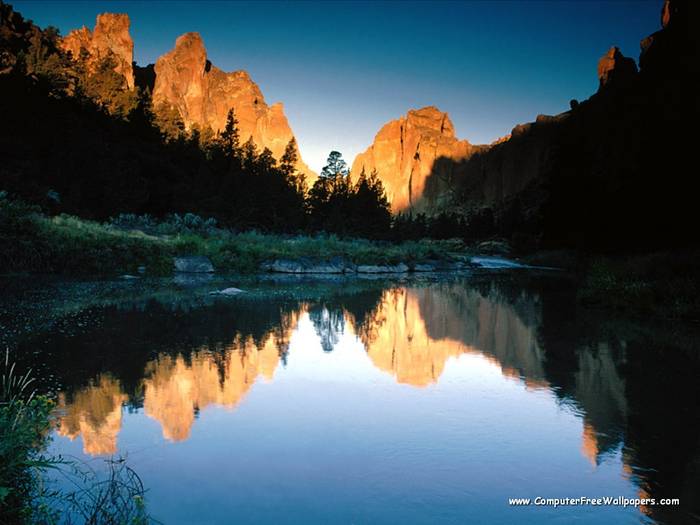Wallpapers - Nature 10 - Autumn_Reflections,_Smith_Rock_State_Park,_Oregon - Very Beautiful Nature Scenes