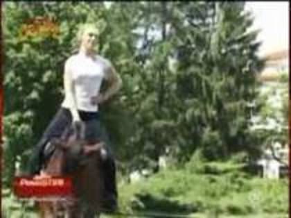HAEQHHJKFEMPMTZAGPT - adela popescu