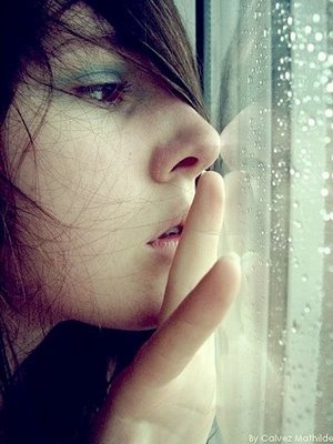 face,girl,portrait,alone,female,glass-dad97092b2cf9e608aff8717e51ce051_h - Cool
