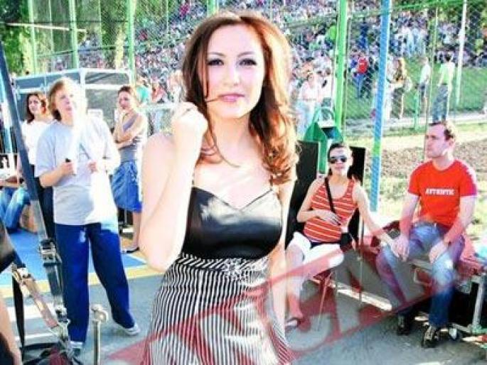 3nKXeY320009-02 - Poze Andra si Catalin Maruta