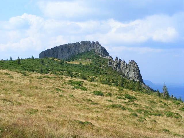 DSCF4443 - 2 august 2009 Traseu Suior Secatura Creasta Cocosului Gutaiul Doamnei  Vf Gutai