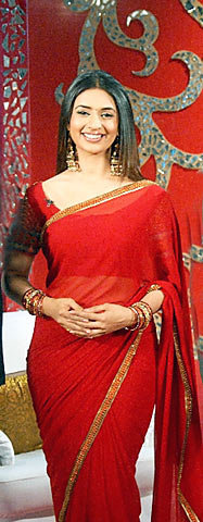 6016_121999971940_691471940_2245025_7067825_n - Divyanka Tripathi