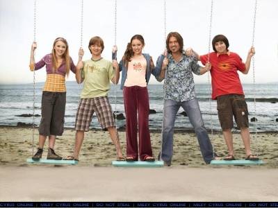 352__miley_family - hannah montana