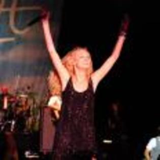 Taylor_Swift_1230495093_3