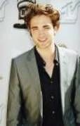 8bdfda82552d78a4 - robert pattinson