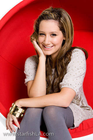 025 - Ashley Tisdale