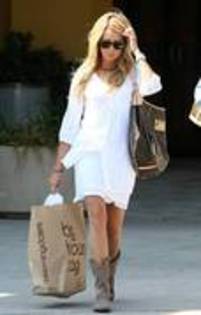 RZCDARIIWZFBTUFOFTK - ASHLEY TISDALE