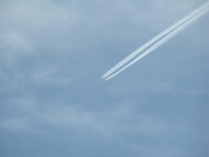 DSC02636; Boeing 747...la 10 000 m altitudine ;)
