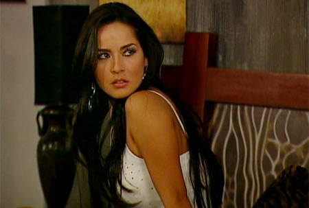axllif - Carmen Villalobos