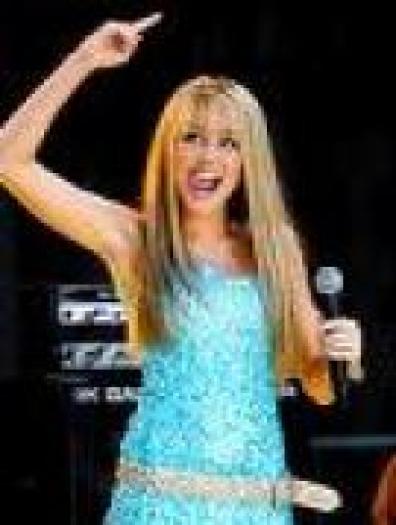 AMGJGAQAILWYPKYMOXR; Aceasta e Hannah Montana.

