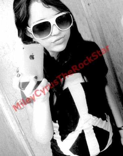 MileyCyrusTheRockStar14 - Poze super rare