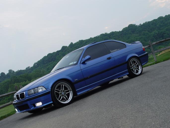 004686car3 - Poze cu masini super tari