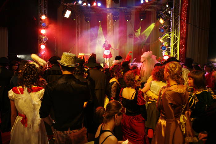 mg-9403 - 11 ani acasa