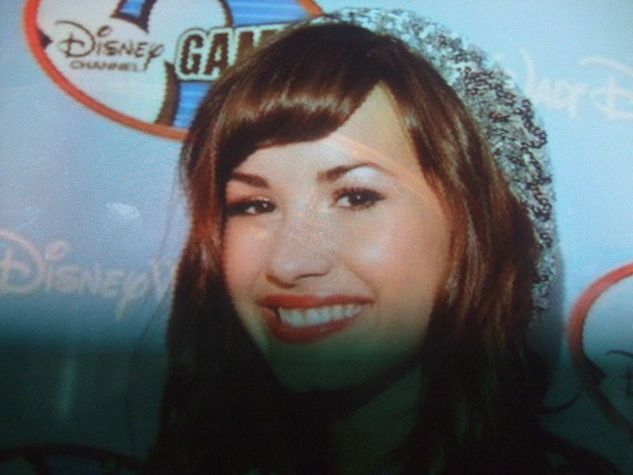 demiiiiiiiiiiiiyyyyyyyyyyyyyy - poze facute de mn cu demi photo