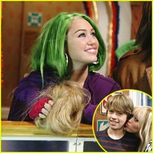 Miley-Cyrus-Has-Green-Hair! - Wizard of with Hannah Motana