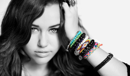 4 - miley cyrus poze diferite