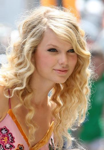 Tylor Swift 5 - Taylor Swift