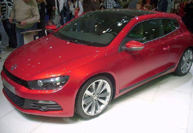 E33wl_728395-02 - Scirocco RED masini