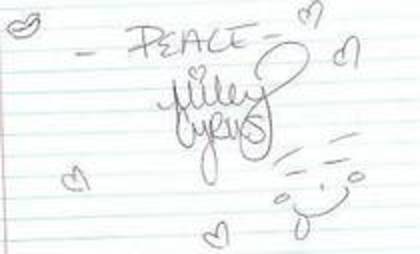 ZPZXAXMXJMYLSAHOMCR; autograful lui Miley Cyrus
